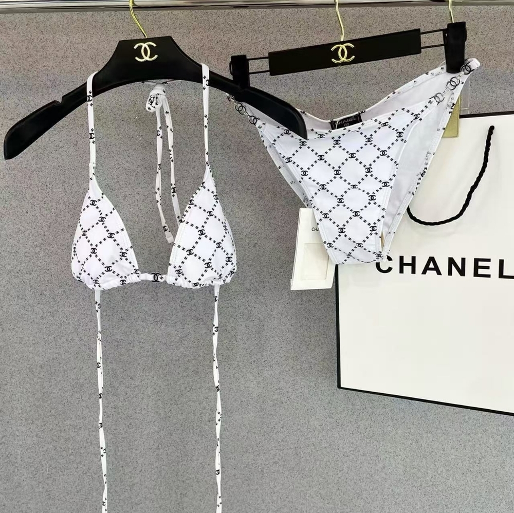 Chanel Interlocking Cc Triangle Bikini - image 6